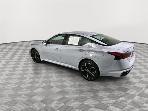 2025 Nissan Altima SR AWD