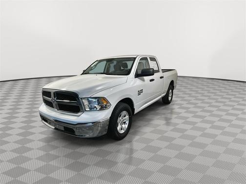 2024 RAM 1500 Classic SLT