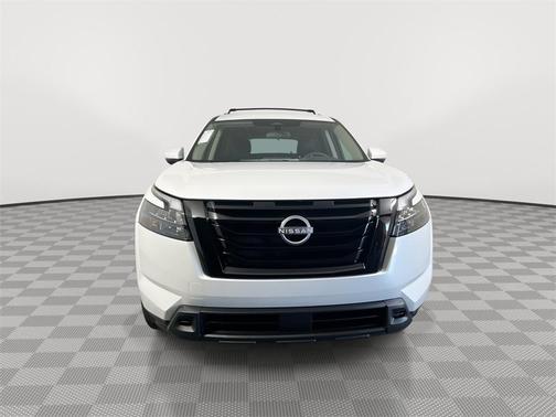 2025 Nissan Pathfinder SV FWD