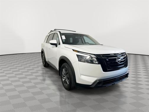 2025 Nissan Pathfinder SV FWD