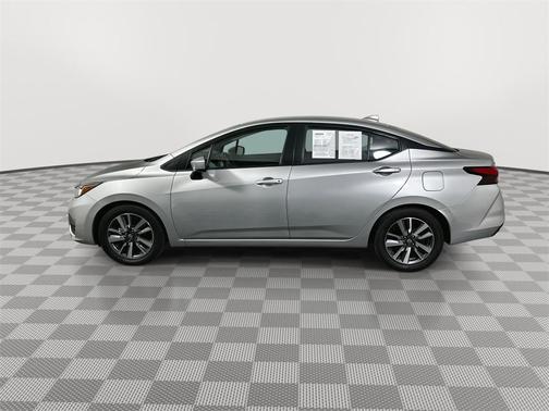 2023 Nissan Versa 1.6 SV