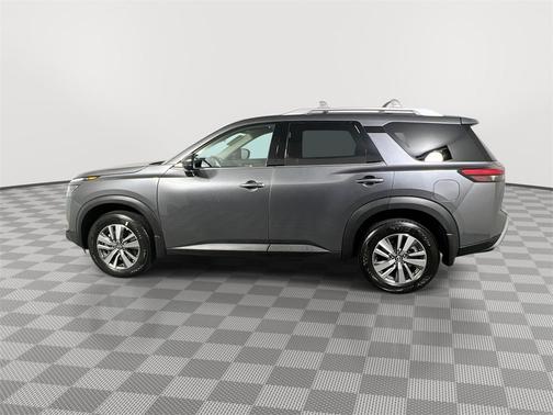 2025 Nissan Pathfinder SL FWD