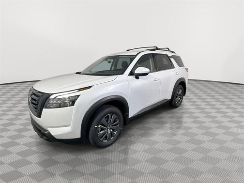 2025 Nissan Pathfinder SV FWD