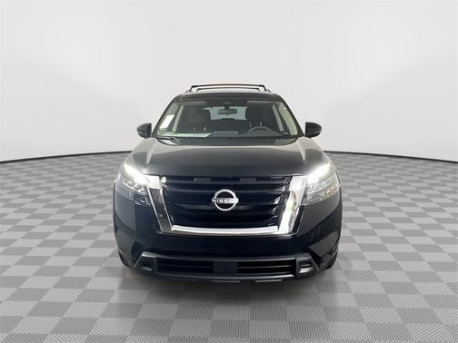 2025 Nissan Pathfinder SV FWD