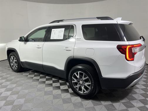2023 GMC Acadia FWD SLT