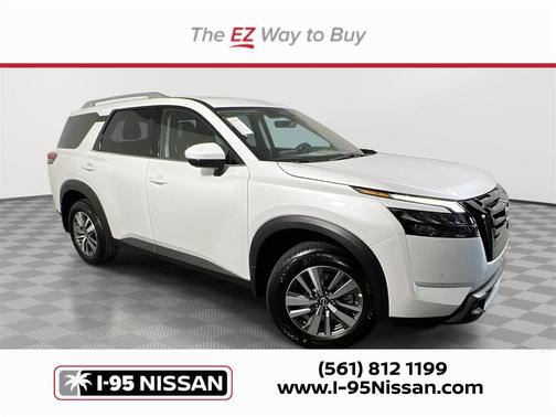 2025 Nissan Pathfinder SL FWD