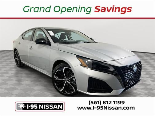 2025 Nissan Altima SR FWD