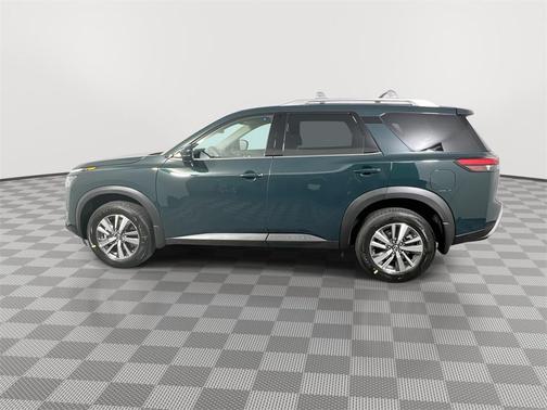 2025 Nissan Pathfinder SL FWD