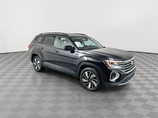 2024 Volkswagen Atlas 2.0T SE w/Technology 4MOTION