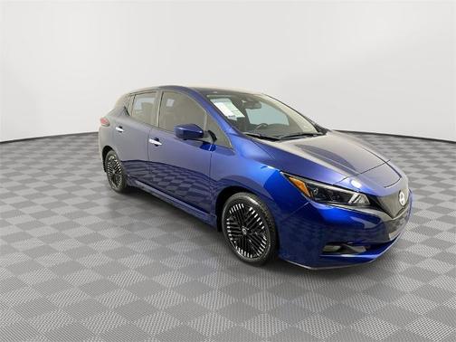 2023 Nissan Leaf SV PLUS