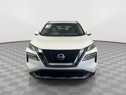 White 2023 Nissan Rogue SL