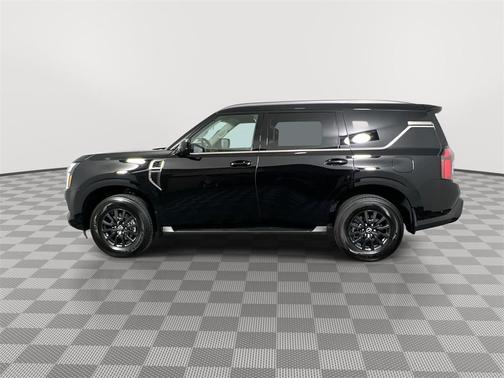 2025 Nissan Armada SV 2WD