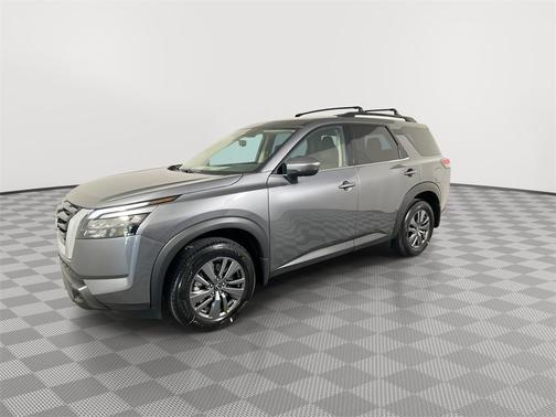 2025 Nissan Pathfinder SV FWD