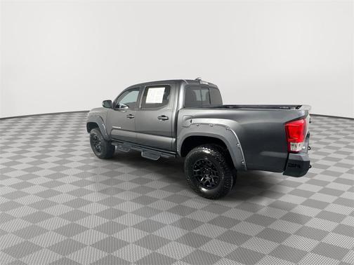 2016 Toyota Tacoma SR5