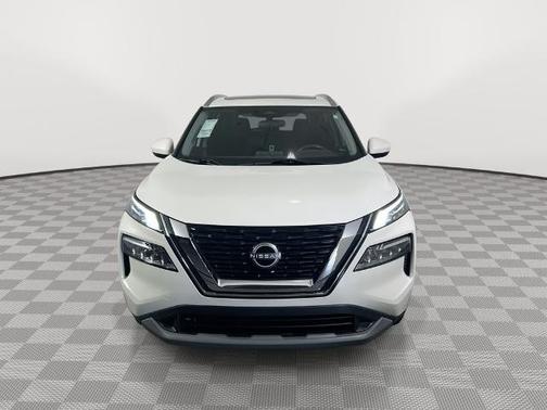 White 2023 Nissan Rogue SV