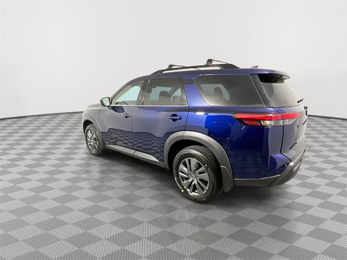 2025 Nissan Pathfinder SV FWD