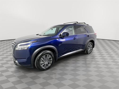 2025 Nissan Pathfinder SV FWD