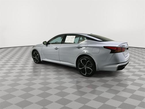 2025 Nissan Altima SR AWD