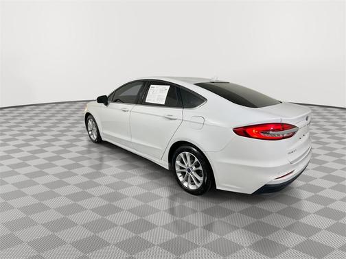 2020 Ford Fusion Hybrid SE