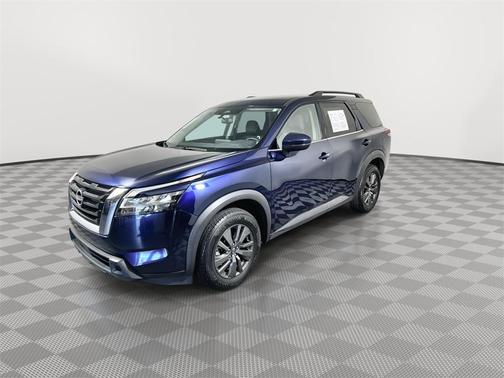 2022 Nissan Pathfinder SV 2WD