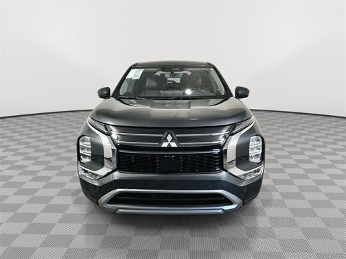 2025 Mitsubishi Outlander SE 2.5 2WD