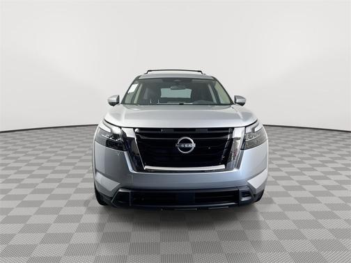 2025 Nissan Pathfinder SV FWD