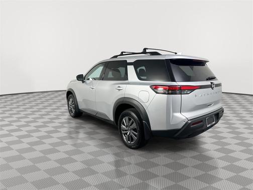 2025 Nissan Pathfinder SV FWD