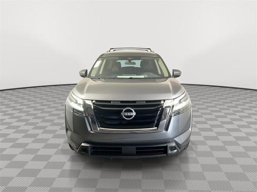 2025 Nissan Pathfinder SV FWD
