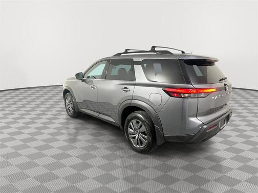 2025 Nissan Pathfinder SV FWD
