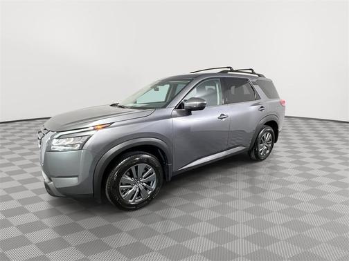 2025 Nissan Pathfinder SV FWD