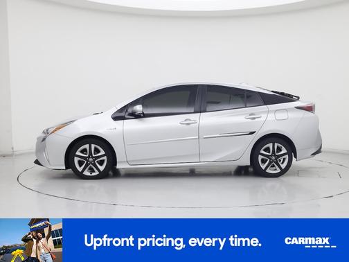 2016 Toyota Prius Three Touring