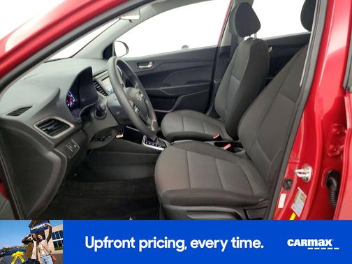 2020 Hyundai Accent SE