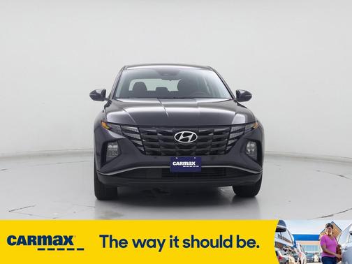2022 Hyundai TUCSON SE