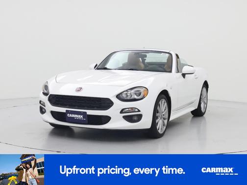 White 2017 FIAT 124 Spider Lusso