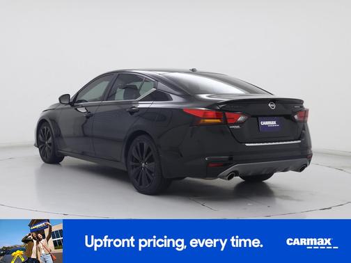 2022 Nissan Altima SR
