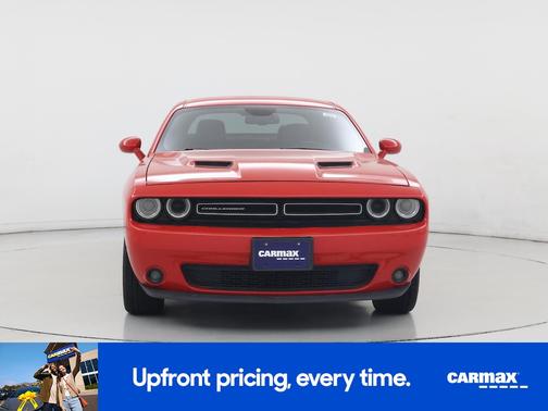 2016 Dodge Challenger SXT Plus