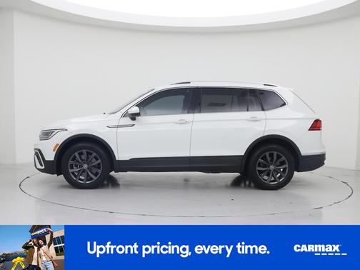 White 2022 Volkswagen Tiguan SE