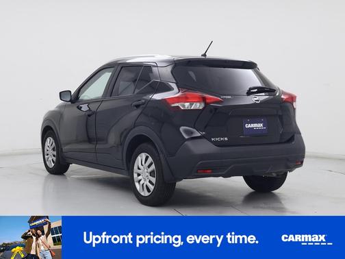 2019 Nissan Kicks S