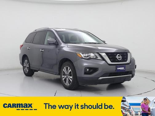 2019 Nissan Pathfinder SL