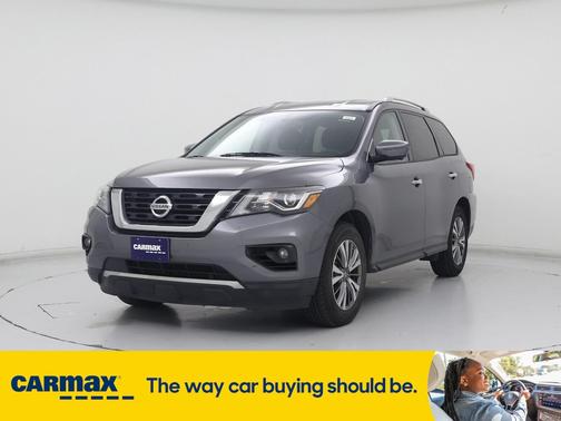 2019 Nissan Pathfinder SL