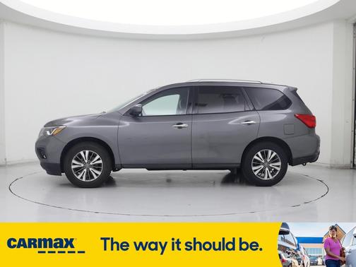 2019 Nissan Pathfinder SL