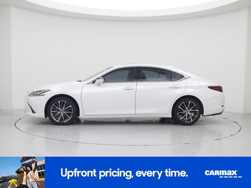 White 2024 Lexus ES 350