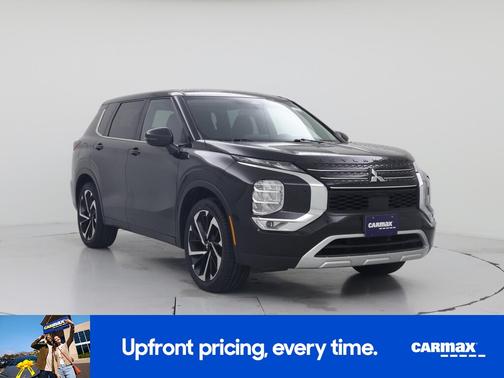Black 2022 Mitsubishi Outlander SE