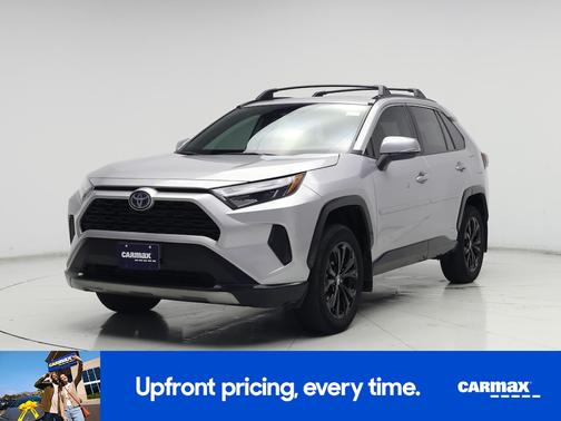 Silver 2024 Toyota RAV4 Hybrid SE