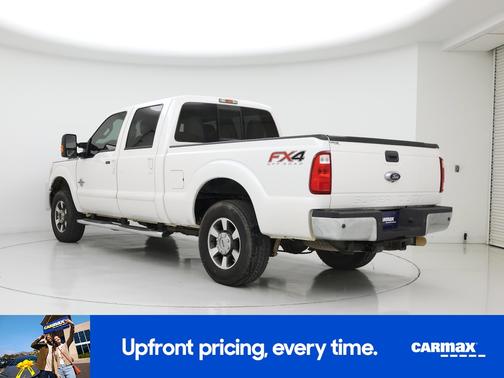 White 2016 Ford F-250 Lariat