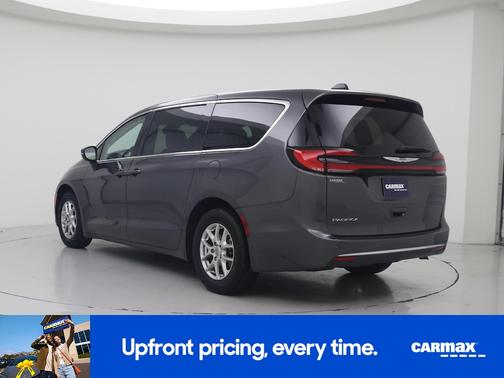 Gray 2023 Chrysler Pacifica Touring L