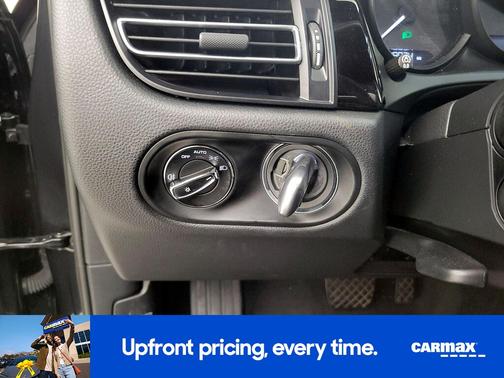 Gray 2022 Porsche Macan