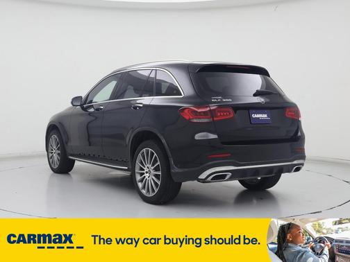 2022 Mercedes-Benz GLC 300