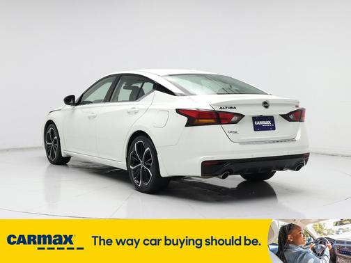 2023 Nissan Altima SR