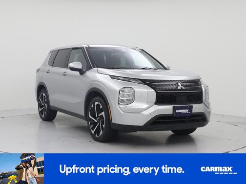 2022 Mitsubishi Outlander ES